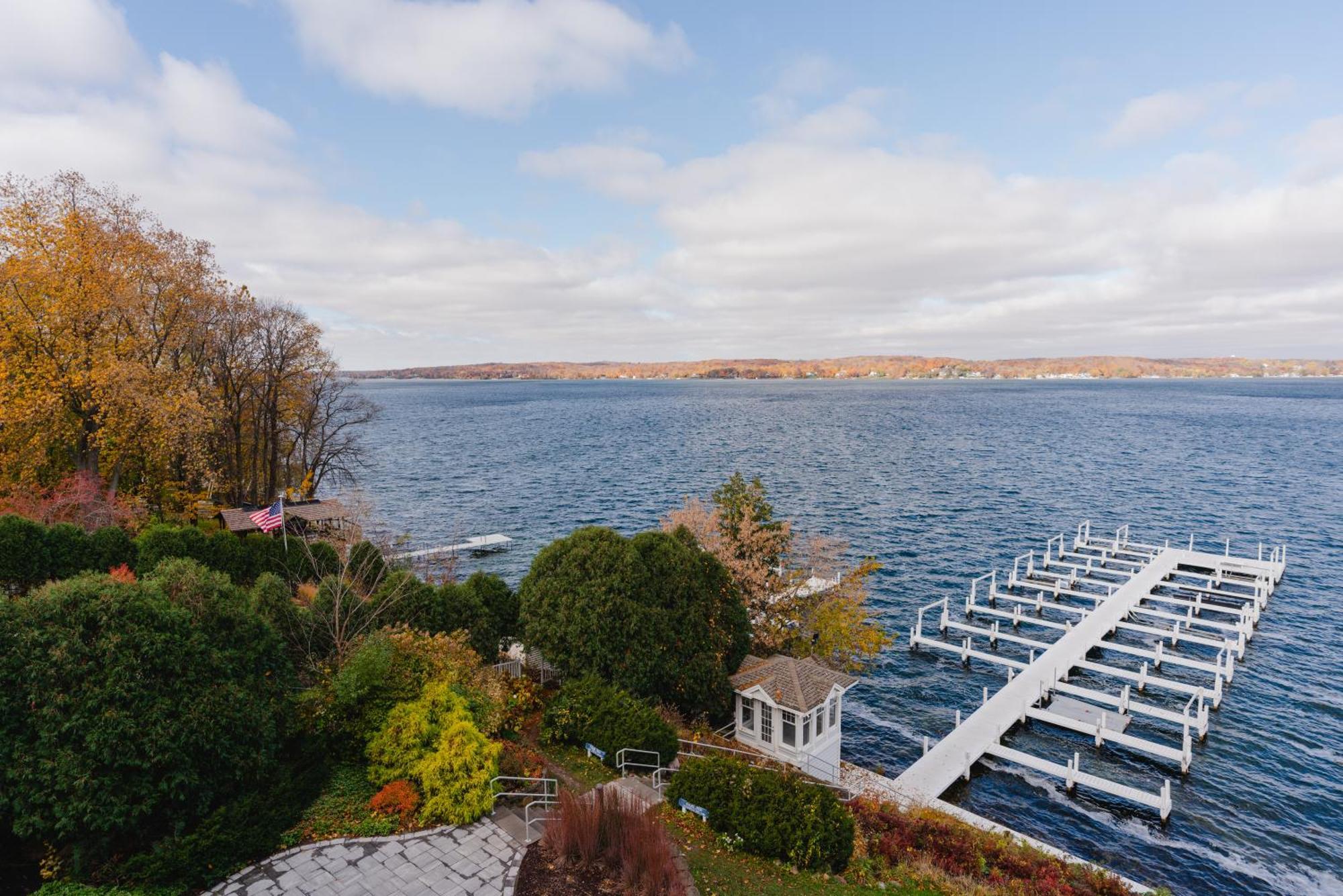 The Geneva Inn Lake Geneva Exterior photo